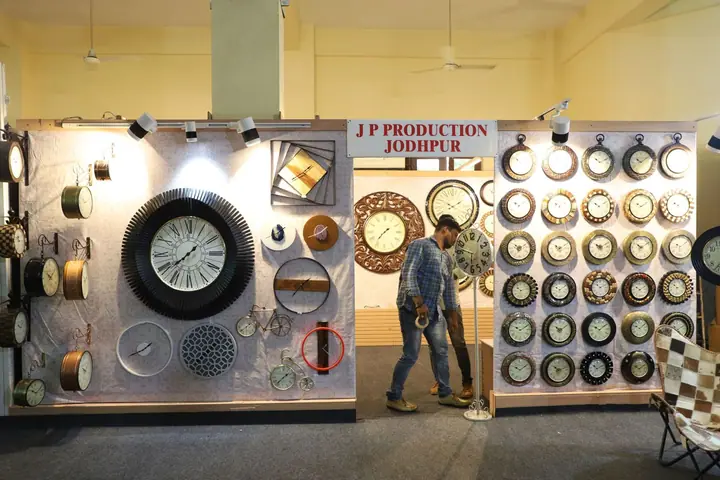 Clocks stall at FORHEX Fair 2019