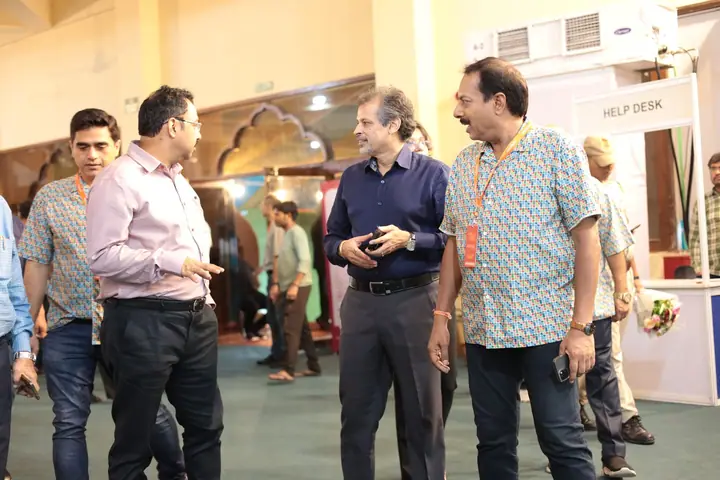Visitors conversing in the aisle at FORHEX Fair 2024
