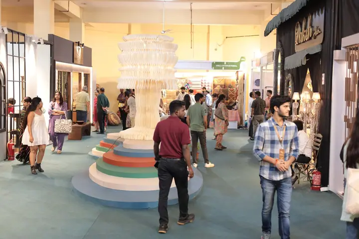Visitors walking the fair hall at FORHEX Fair 2024