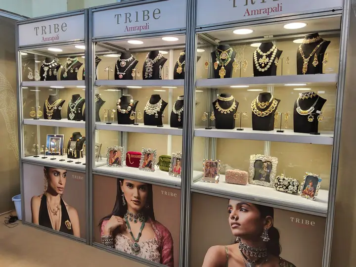 Jewellery showcase at FORHEX Fair 2025