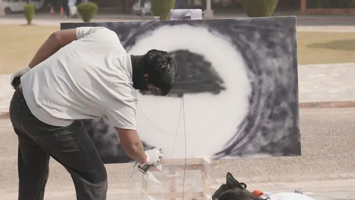 Live street-art painting at FORHEX Fair 2025